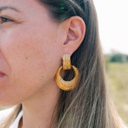 Clous d'oreilles rectangle texturé 24x12mm - Acier inoxydable 304L Doré x2