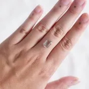 Quartz à inclusions de tourmalines rectangle 10.3x7.1 mm - 1.95 cts