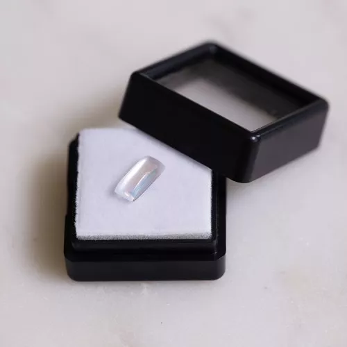 Pierre de lune rectangle 9.8x4.3 mm - 1.21 cts