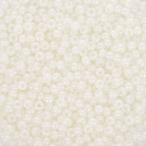 Perles rocailles Preciosa  11/0 2 mm - White Alabaster x20g