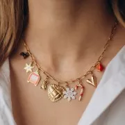 Breloque pull de Noël 18x15 mm Resine époxy - Acier inoxydable 316L Doré -Rouge x1