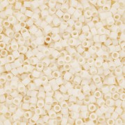 Toho Aiko 11/0 1.6 mm TA0151F - Opaque Frosted Light Beige x4g|raw }}