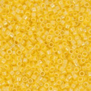 Toho Aiko 11/0 1.6 mm TA01128B - Opaque Sunshine Luster x4g|raw }}