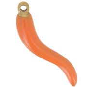 Pendentif piment 24x6 mm Resine époxy - Acier inoxydable 316L Doré - Orange x1|raw }}