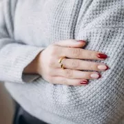 Bague ouverte avec oxydes de zirconium - Taille 54 - Acier inoxydable 304L Doré x1