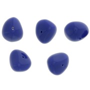 Perles nuggets 12x15 mm en résine opaque - Bleu dur x6