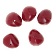 Perles nuggets 12x15 mm en résine opaque - Rouge carmin x6
