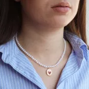 Pendentif ovale 19x14 mm - motif fraise - Doré à l'or fin - Blanc - Rouge x1