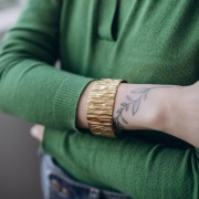 Bracelet manchette large texturé réglable 30x160mm Acier inoxydable 304L Doré x1