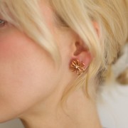 Boucles d'oreilles fleur évidée 16 mm oxyde de zirconium - Acier inox 304L Doré x2