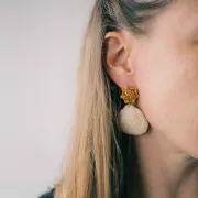 Clous d'oreilles fleur 20 mm - Acier inoxydable 304L Doré x2