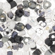 Mix Triangles Miyuki 5/0 TR5-MIX-09 - Salt and Pepper x8g
