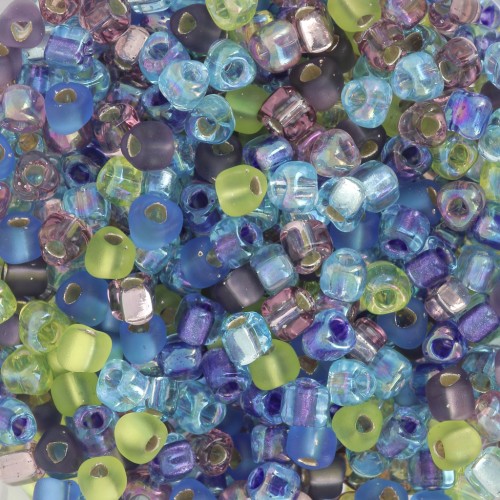 Mix Triangles Miyuki 8/0 TR8-MIX-10 - Jeweltone x8g