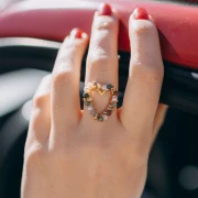 Bague réglable coeur ajouré martelé 19x15 mm - T. 52 à 58 - Acier inox 304L Doré