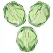 Olive Briolette PureCrystal 5044 perle olive 7x6 mm - Reinvented Peridot x1