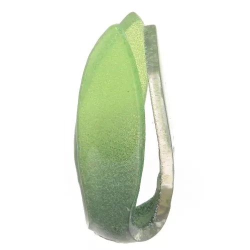 Perle feuille 16.5x8 mm en plastique - Vert foncé x1