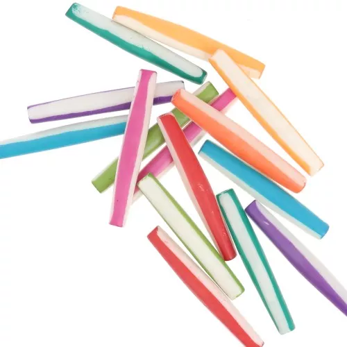 Assortiment de perles tubes 50x8 mm en os teinté - motif Rayé - Multicolore x49g