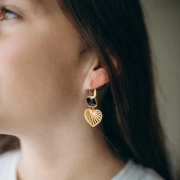 Dormeuses carré arrondi 26x11.5 mm avec pierre gemme - Grenat - Doré à l'or fin x2