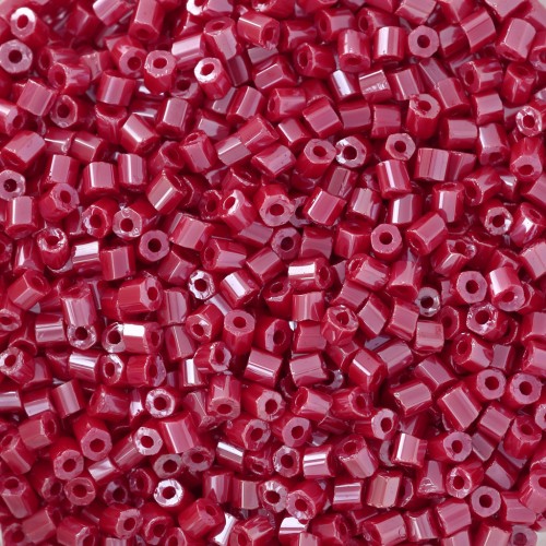 Perles rocailles Preciosa Two Cuts 11/0 2 mm - Opaque Red Coral Sfinx x20g