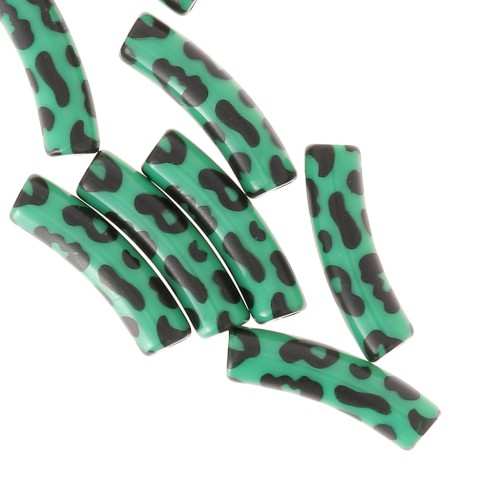 Perles tube incurvé 19x5 mm en acrylique opaque - Motif léopard - Vert - Noir x4