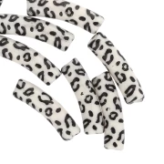 Perles tube incurvé 19x5 mm en acrylique opaque - Motif guépard - Ecru - Noir x4