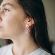 Breloque fleur 19 mm en acétate - Ecaille de tortue - Bleu - Rose - Vert nacré x1