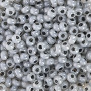 Perles rocailles Preciosa 8/0 - 3 mm - Gris Pastel Nacré x20g