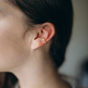 Bague d'oreille fine 13 mm effet diamanté avec boules - Placage Argent fin x1