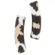 Perles tube incurvé 19x5 mm en acrylique opaque - Motif léopard - Noir - Beige x4