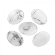Cabochon ovale 14x10 mm Howlite