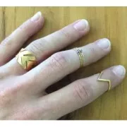 Bague texturée avec Oxyde de Zirconium - T52 Crystal-doré à l'or fin x1