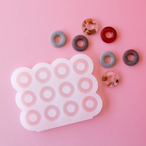 Moule en silicone Géa Creations pour réaliser des pendentifs donuts 20 mm x1