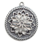 Pendentif fleur 38 mm argenté vieilli x1|raw }}