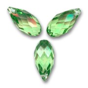 Gouttes Swarovski 6010 11x5.5 mm Peridot x4