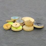 Bouton en bois résine époxy 15 mm Ivoire x1