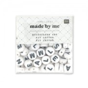 Assortiment de 165 perles plates - lettres alphabet - 7mm Blanc/Noir|raw }}
