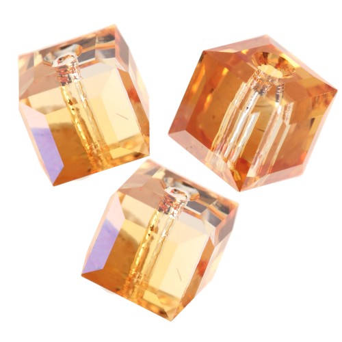 Cube PureCrystal 5601 8 mm - Dark Orange x1