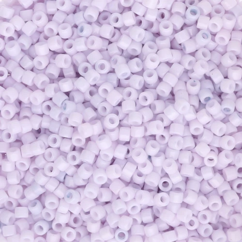 Toho Aiko 11/0 1.6 mm TA011619 - Opaque Lavender Cloud Luster x4g