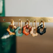 Pendentif fleur 20 mm en pierre gemme - Lapis Lazuli x1