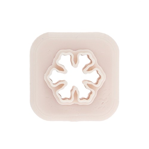 Mini emporte-pièce flocon de neige 12x11 mm en polymère biodégradable - Beige x1