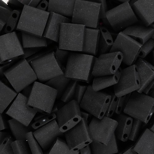 Miyuki Tila Beads 5x5x1.9 mm TL-0401F - Black Mat paquet de 100g