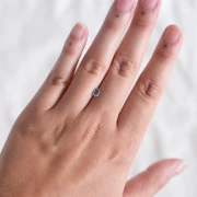 Aigue Marine ovale 5.3x4 mm - 0.35 cts