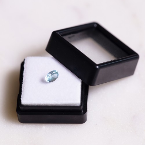 Aigue Marine ovale 6.2x4.2 mm - 0.50 cts