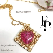 Perle coeur en verre 16x15 mm - Transparent Constellation Garnet x1