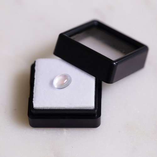Pierre de lune ovale 8x6 mm - 1.25 cts
