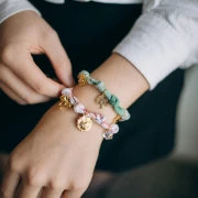 Bracelet en tissu fleurs noué avec 3 anneaux - Acier inox 304L Doré - Menthe x18cm