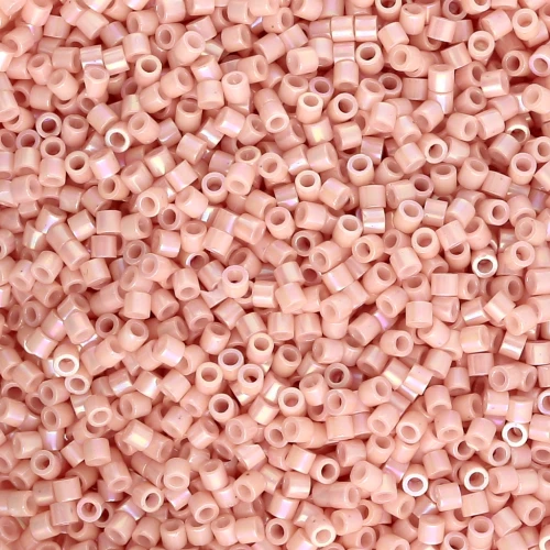 Miyuki Delica 15/0 DBS0207 - Opaque Tea Rose Luster x5g