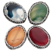 Cadeau - Perle olive plate agate teintée & strass 30x22mm - Couleur aléatoire x1