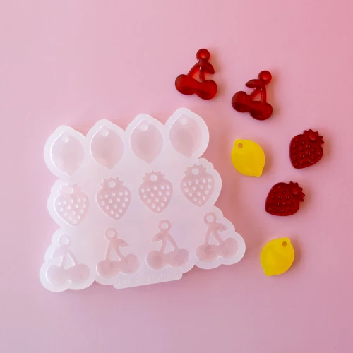 Moule en silicone Géa Creations pour réaliser des pendentifs fruits x1