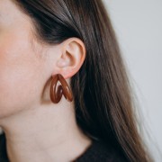 Créoles double fil 35.5 mm en résine - Marron x2